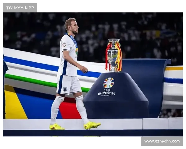 哈里凯恩：从英格兰锋线到世界足球巨星的传奇之路